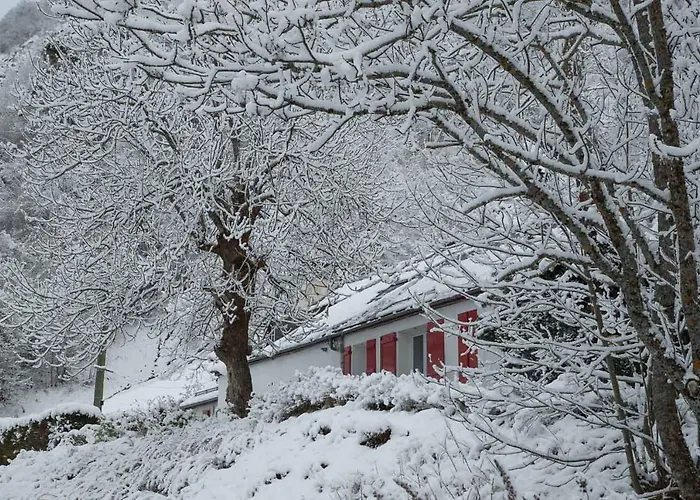 Comfortable Farm House Petit Barzun, In The Parc National Pyrenees